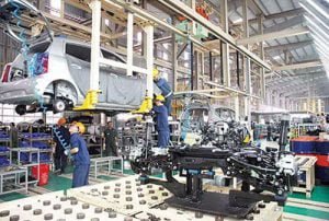 Máy nén khí trục vít phù hợp mọi điều kiện địa hình